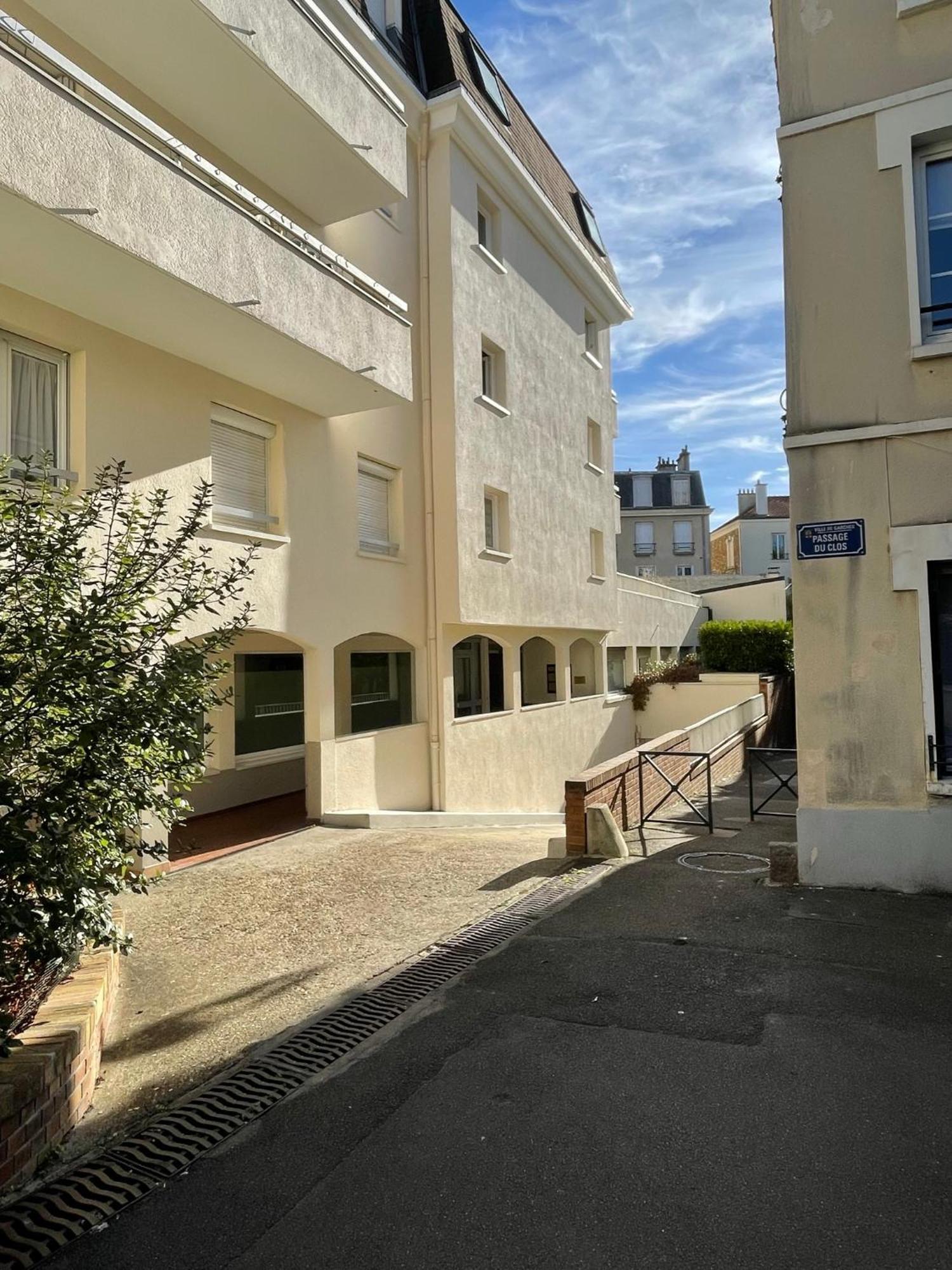 L'Athos - Appartement Equipe - Entre Paris Et Versailles - Haut Debit Garches Exterior foto